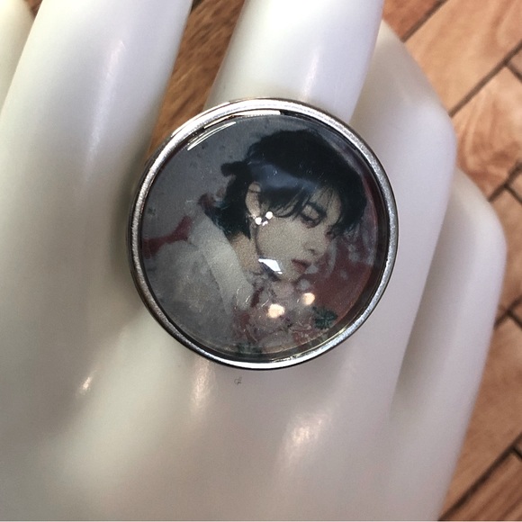 Custom Made YEONJUN (TXT) Ring - Picture 1 of 2